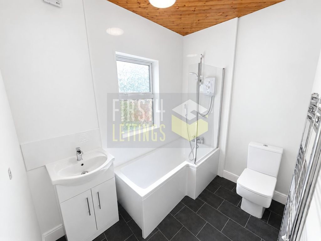 Property photo 3 of 10 Photo 8
