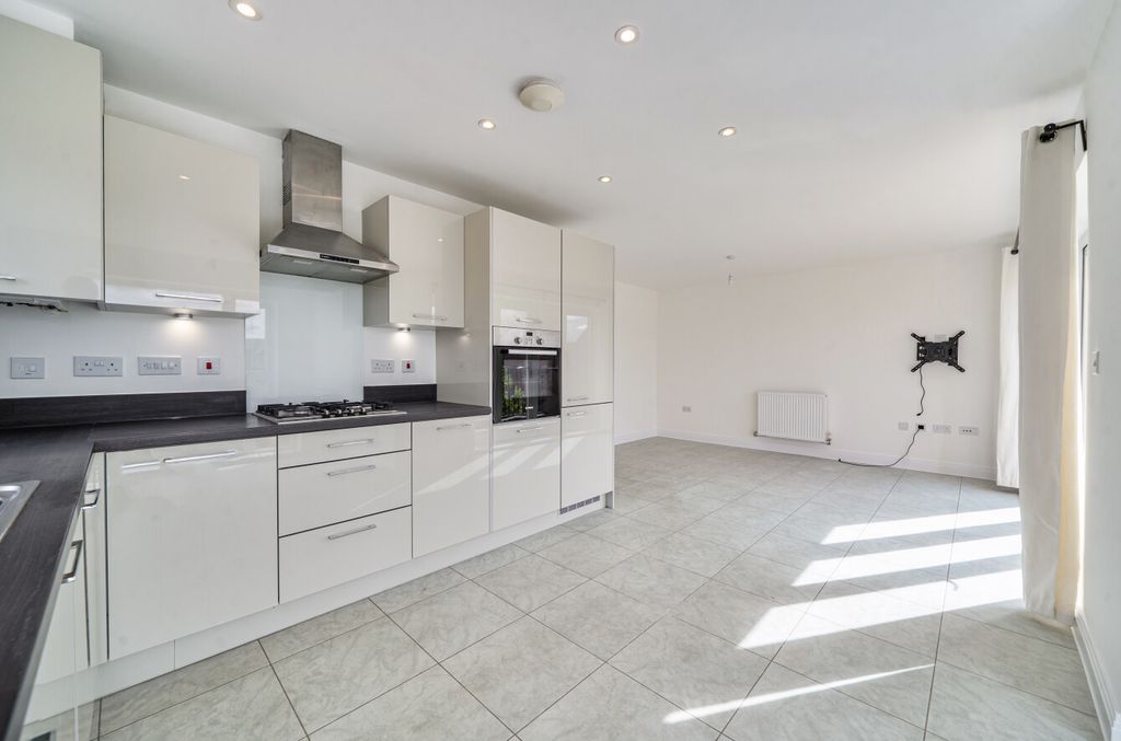 Property photo 3 of 8 1521459 (5).Jpg