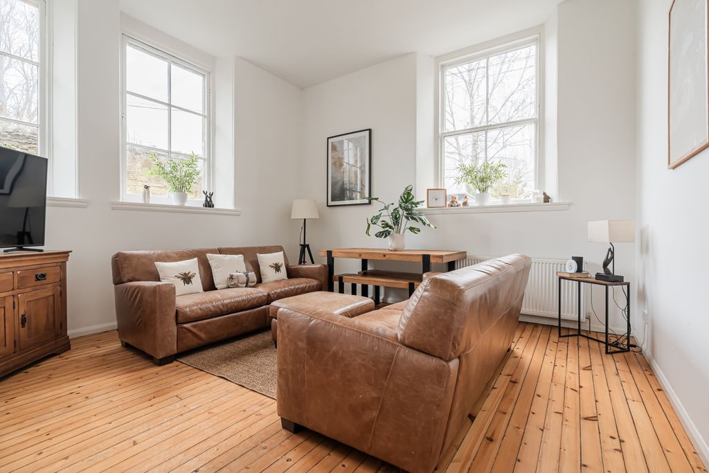 Property photo 2 of 24 Property Image 2