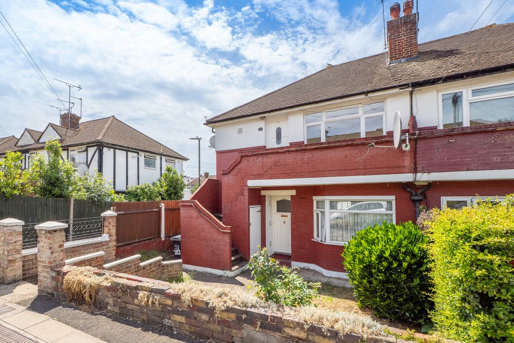 Property photo 1 of 9 Picture No. 34