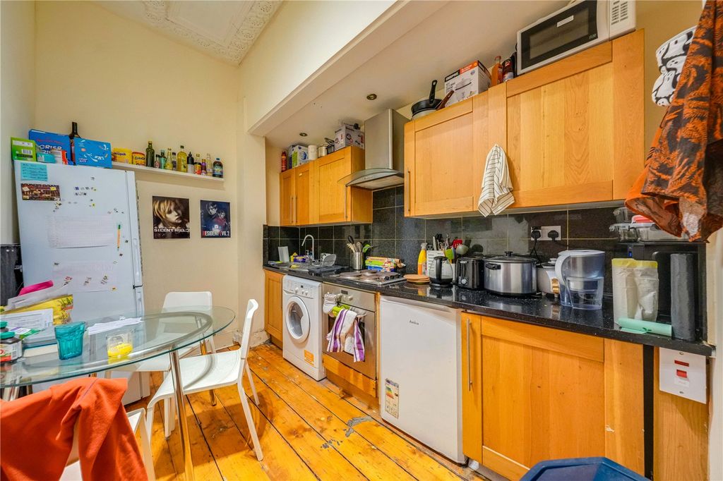 Property photo 3 of 16 Picture No. 16