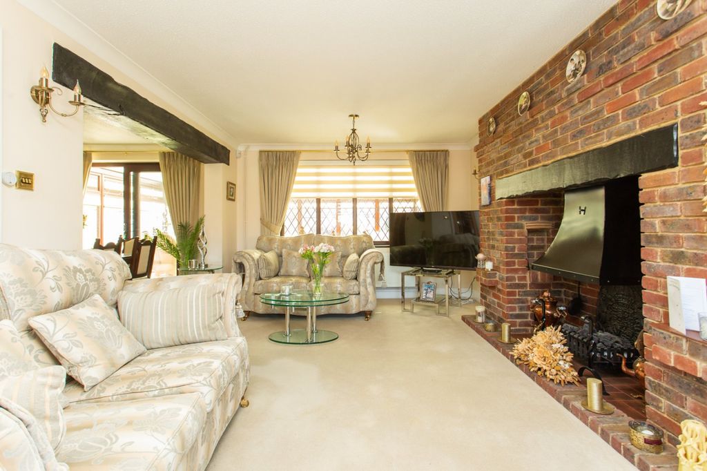 Property photo 2 of 25 Picture 2