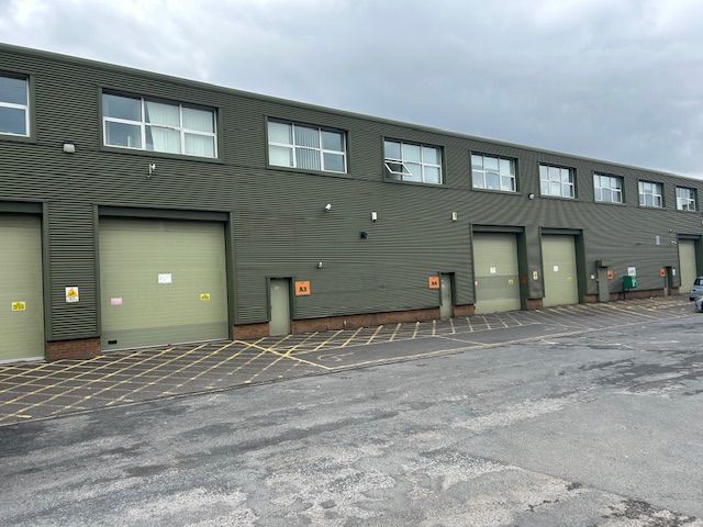 Property photo 1 of 2