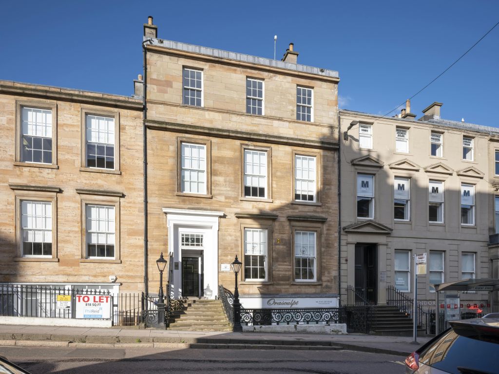 Property photo 1 of 14 7094-001©Mcateer.Jpg