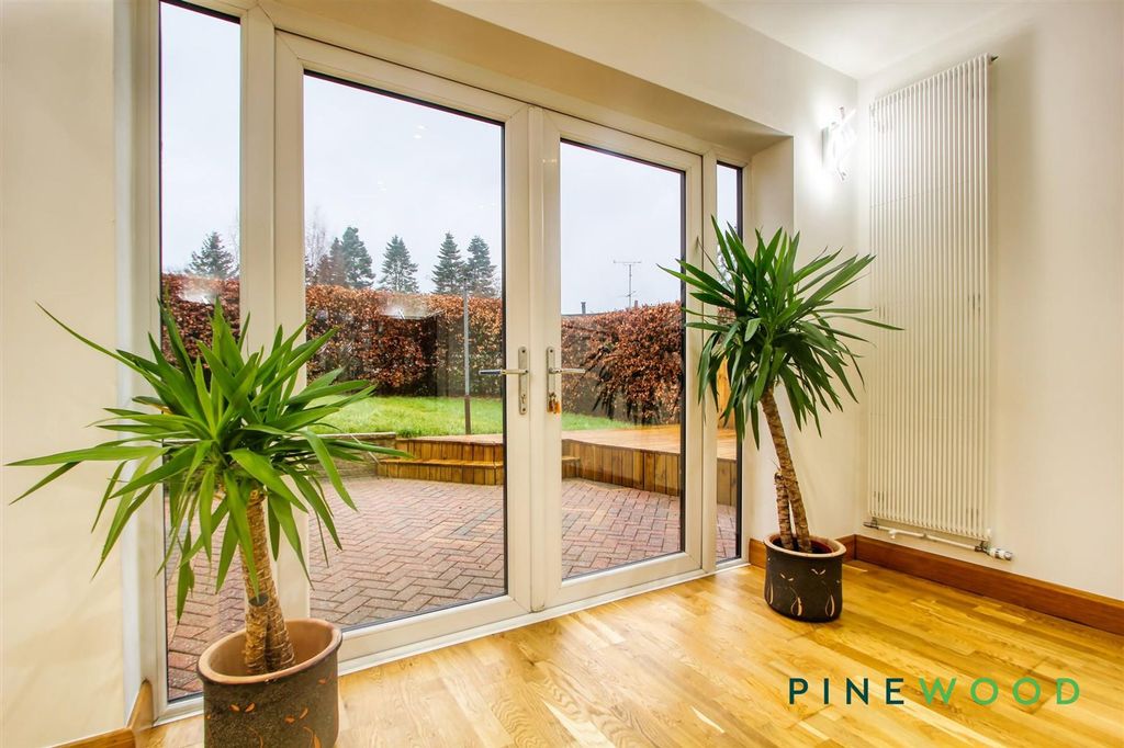 Property photo 3 of 41 Patio Doors