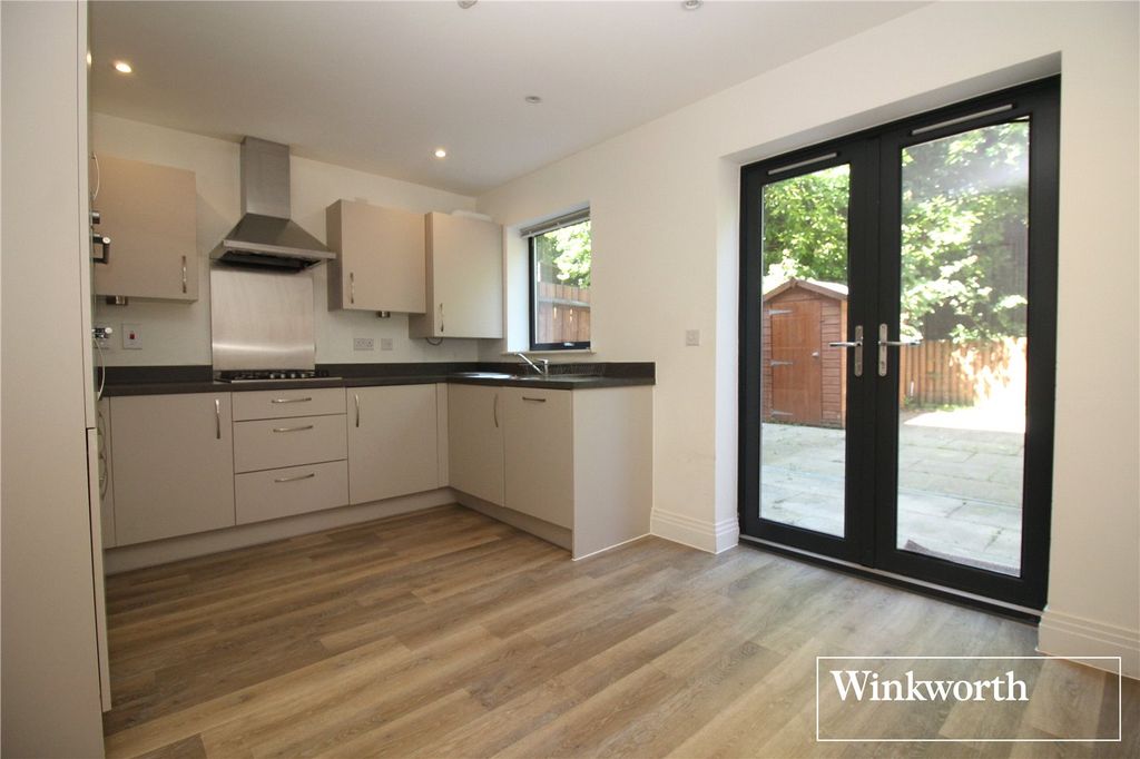 Property photo 3 of 19 Picture No. 28