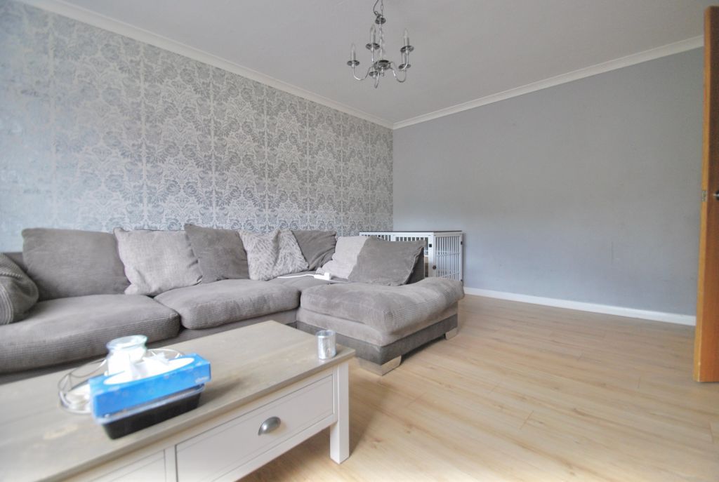 Property photo 3 of 11 Photo 11