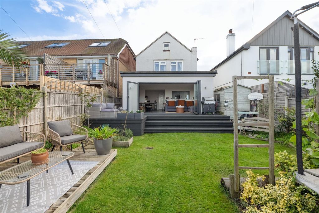 Property photo 1 of 19 Dsc_9600 Copy.Jpg