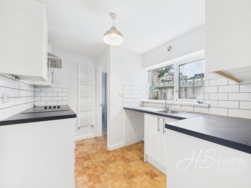 Property photo 3 of 15 Photo 1