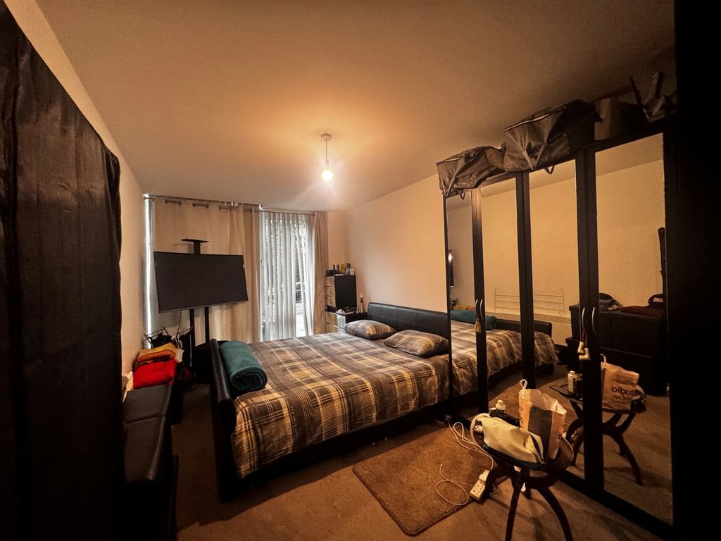 Property photo 3 of 6 Picture No. 07