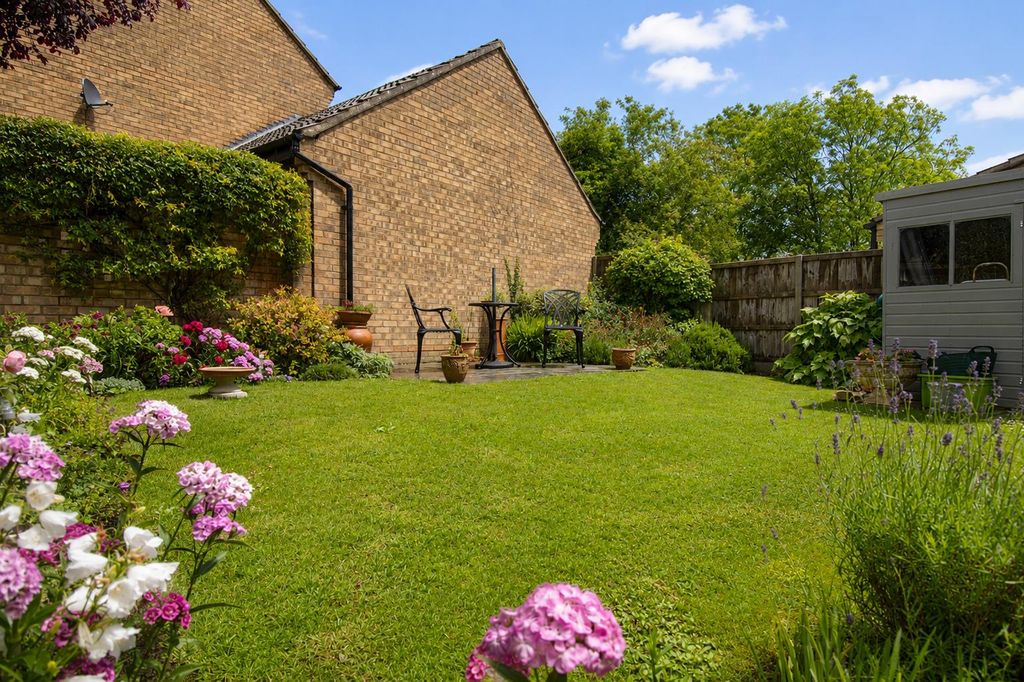 Property photo 3 of 22