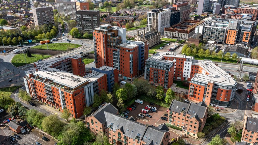 Property photo 1 of 12 Picture No. 13