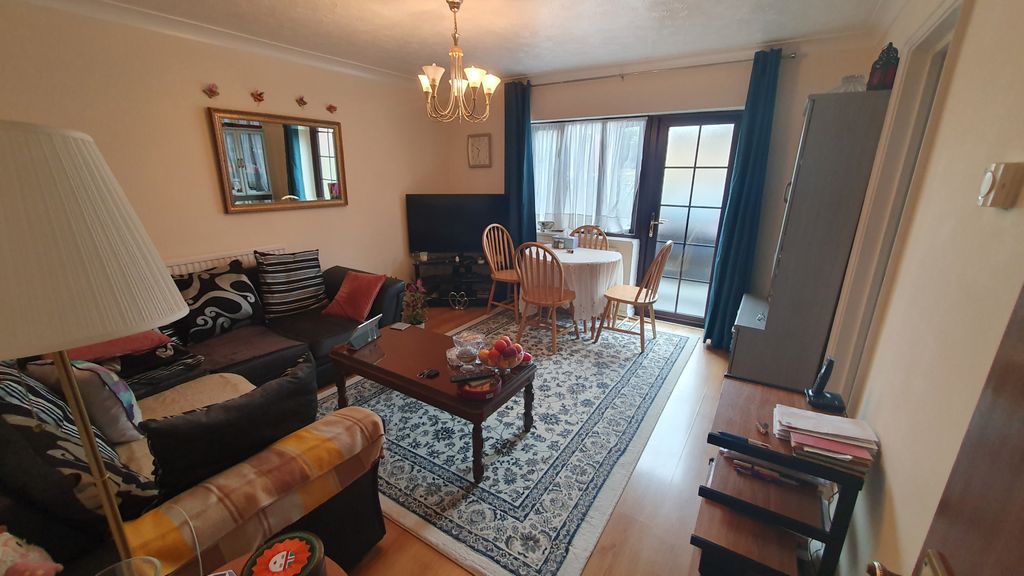 Property photo 2 of 10 Gallery