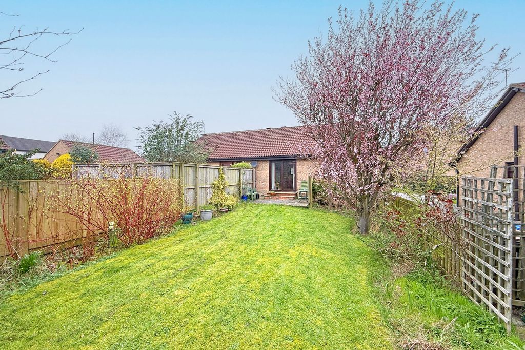 Property photo 3 of 11