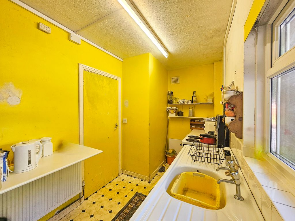Property photo 3 of 7 5-20250711_133506