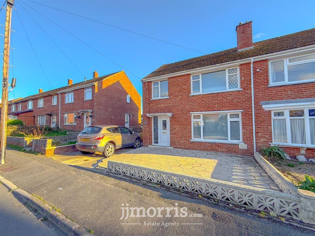 Property photo 1 of 28 F9753447-7703-4A58-Bcc5-C841C3C17Dce.Jpeg