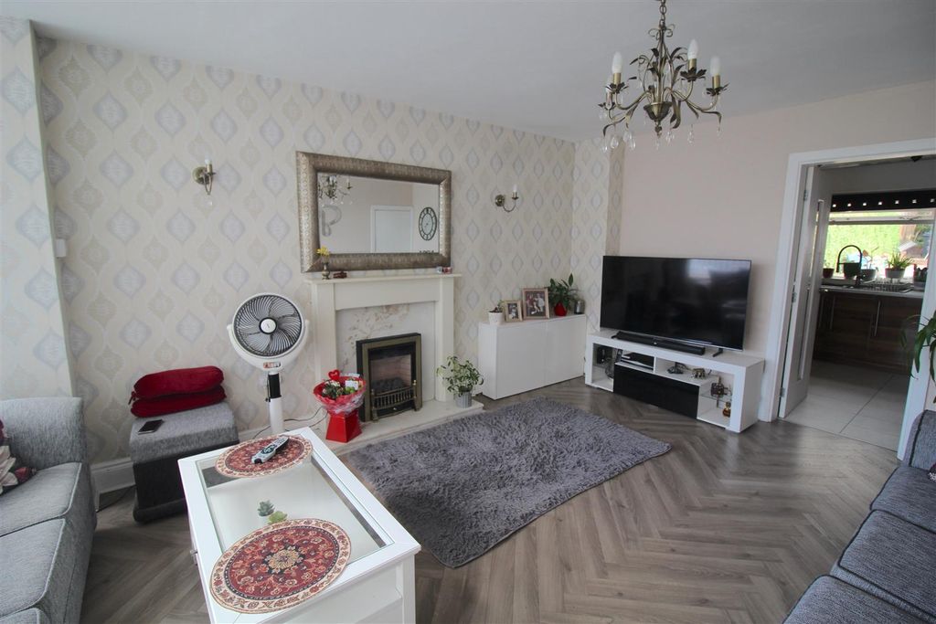 Property photo 3 of 12 Img_1561.Jpg