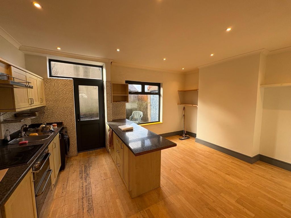 Property photo 3 of 17 Img_5140.Jpeg