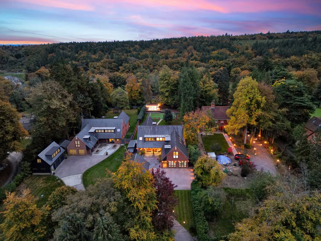 Property photo 1 of 45