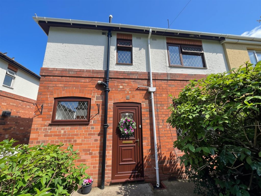 Property photo 1 of 12 Clumber - Front.Jpg