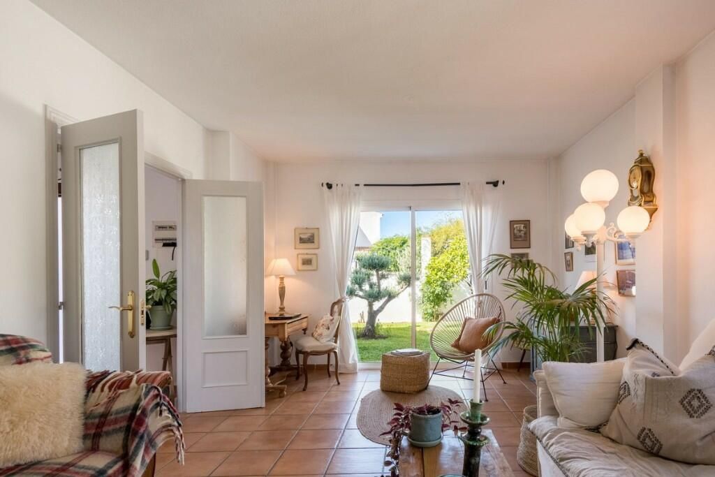 Property photo 2 of 3