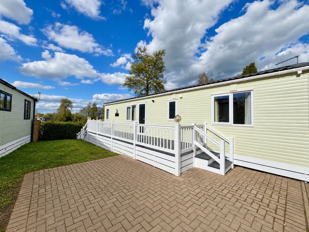 Property photo 1 of 26