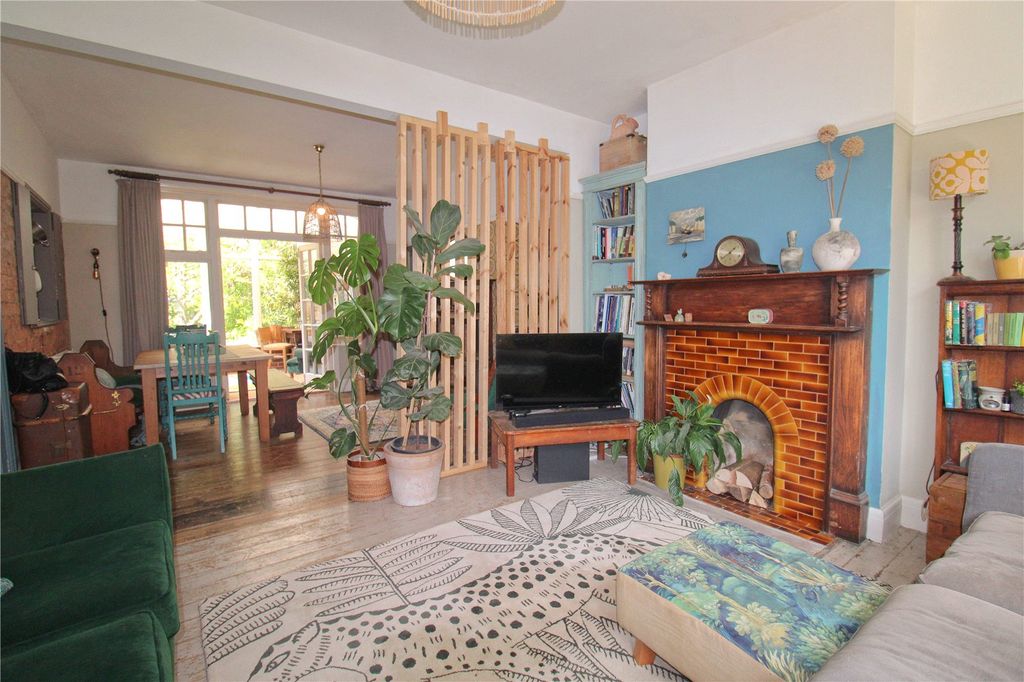 Property photo 3 of 29 Picture No. 42