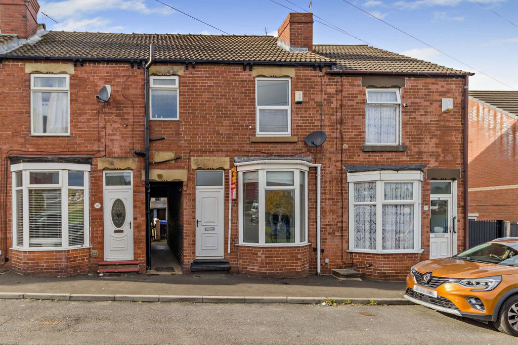 Property photo 1 of 11