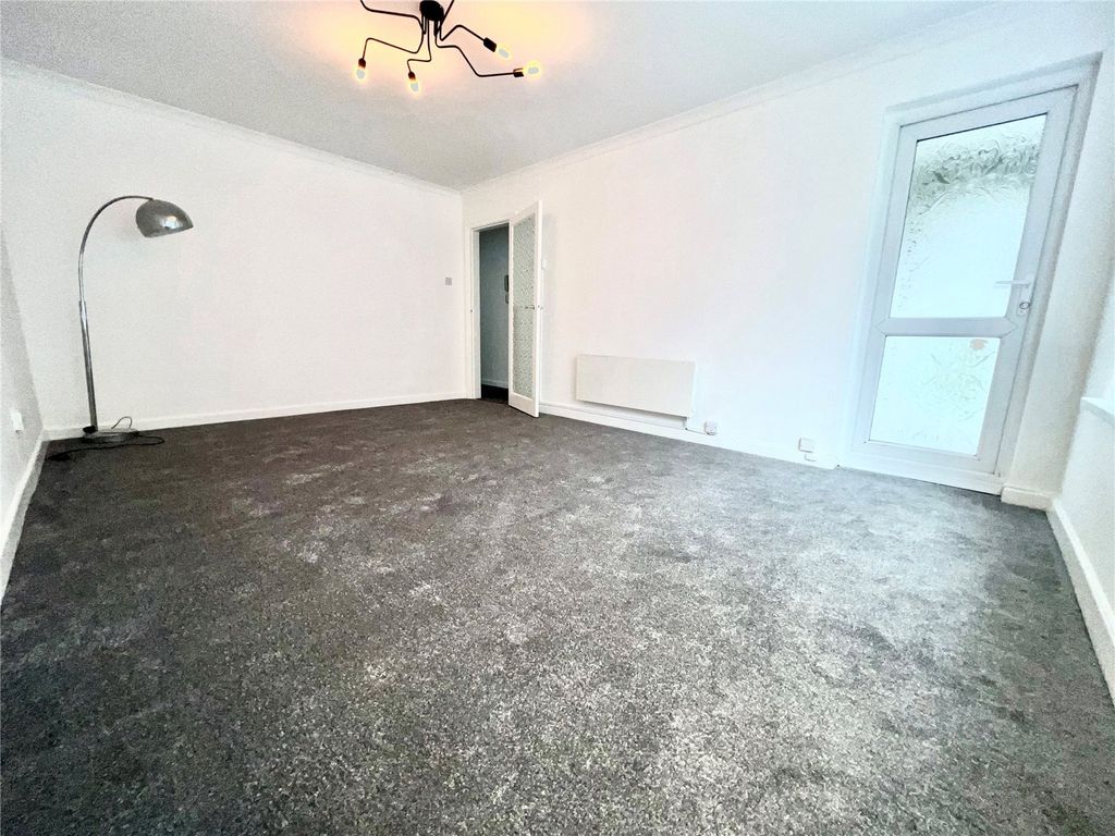 Property photo 3 of 7 Picture No. 03