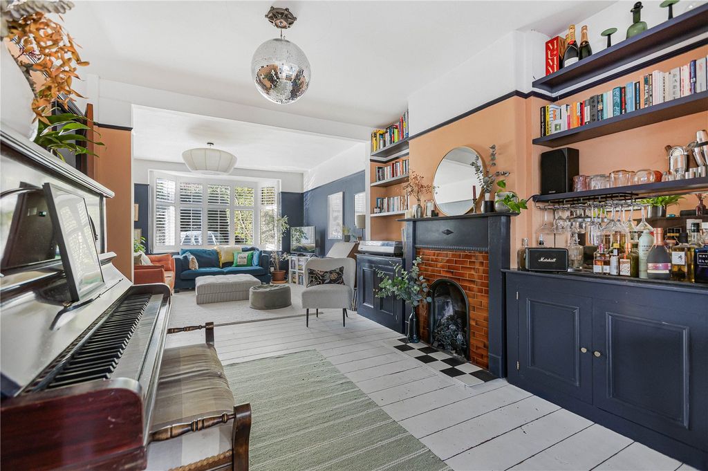 Property photo 2 of 22 Picture No. 09