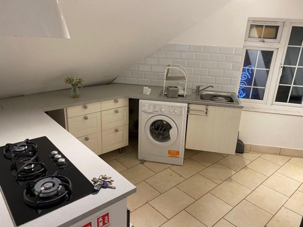 Property photo 1 of 16 Kitchen