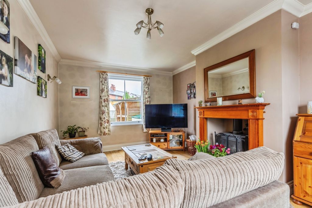 Property photo 3 of 15 Pbox-Img.Jpg