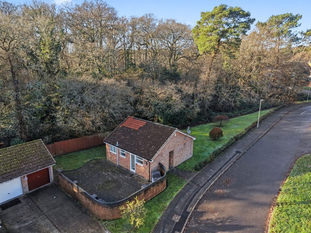 Property photo 1 of 16