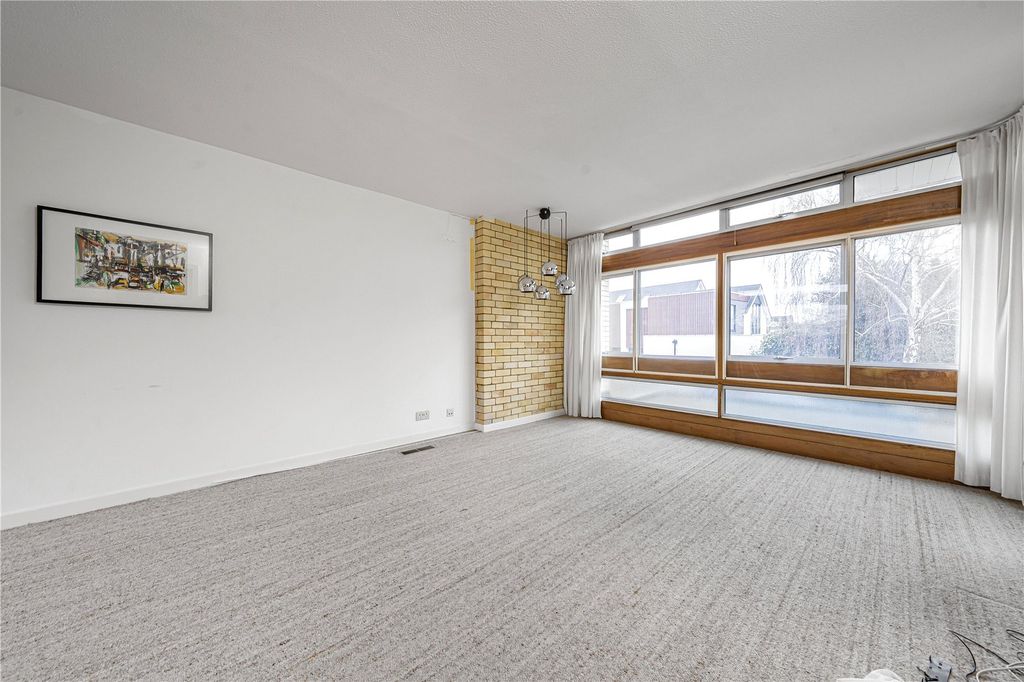 Property photo 2 of 10 Picture No. 08