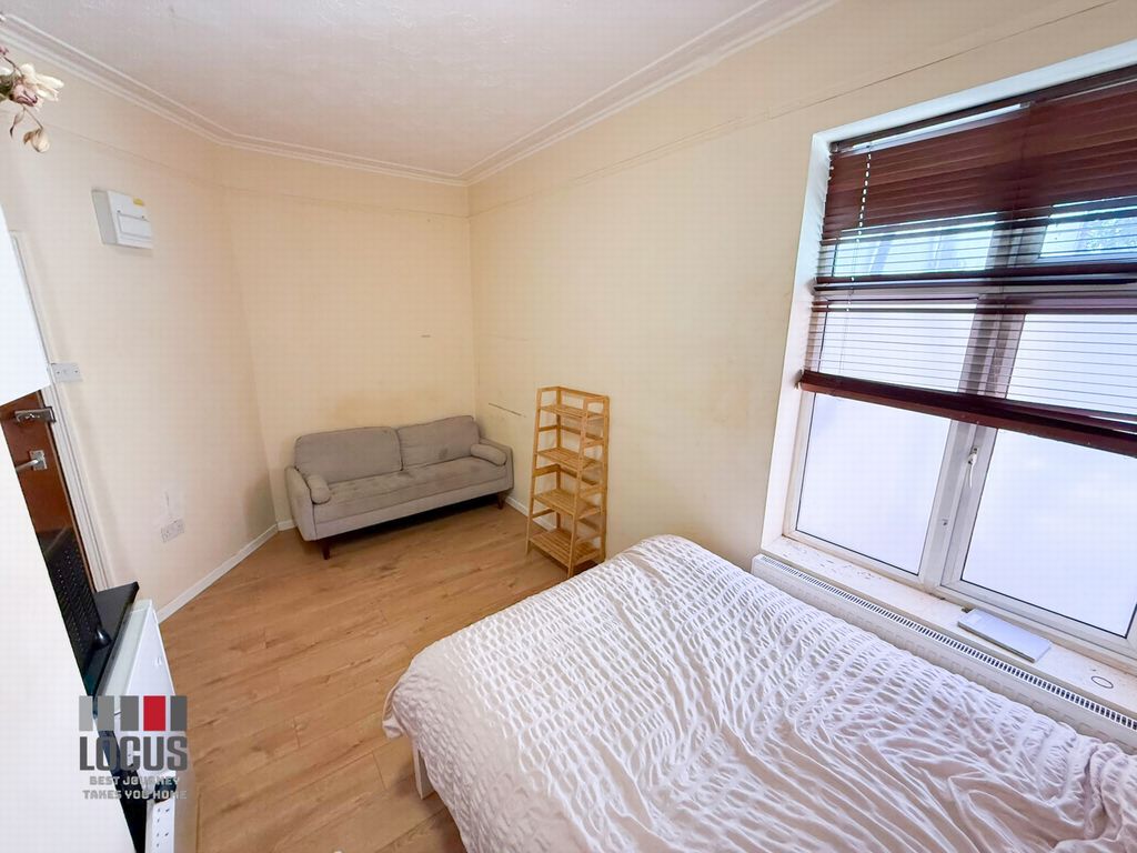 Property photo 3 of 5 Photo 2