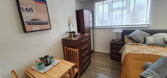 Property photo 2 of 5 Ec8A289E-d99c-4d3E-A4A5-3Bce2A9B056A.Jpg