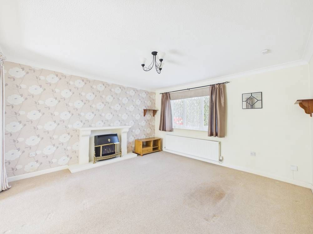 Property photo 3 of 18 Giraffe360-Still013