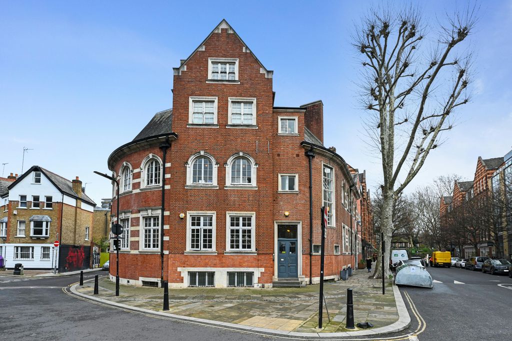 Property photo 1 of 9 Ol-Bc-5Calvertave-16.Jpg