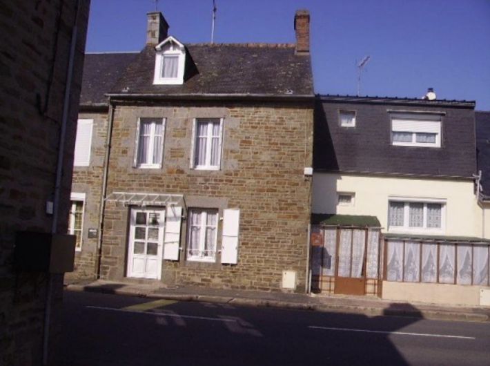 Property photo 1 of 9