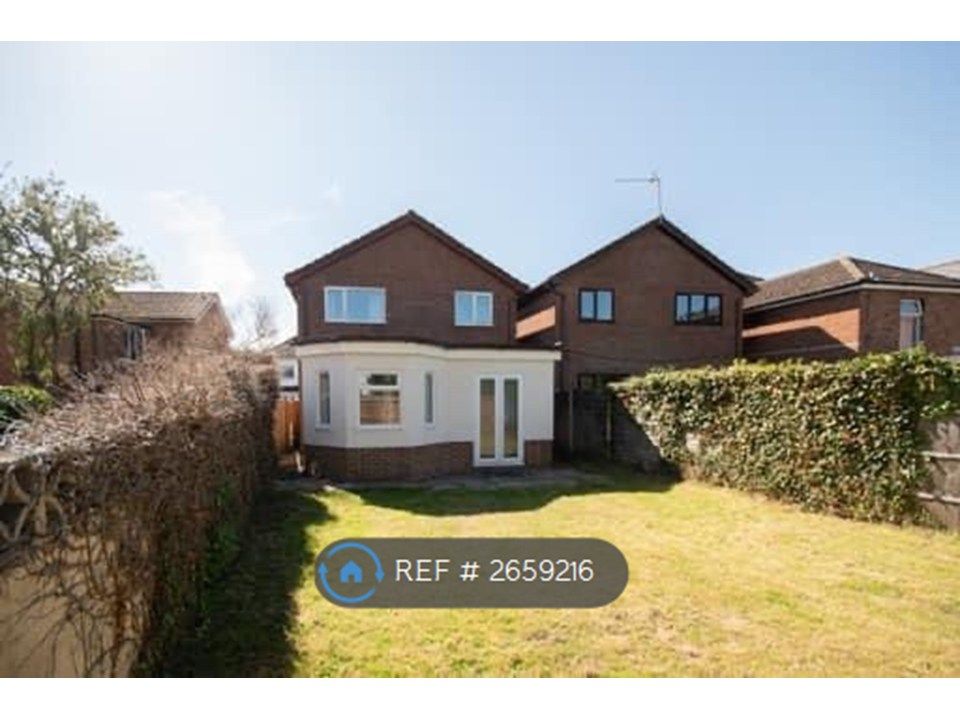 Property photo 2 of 9