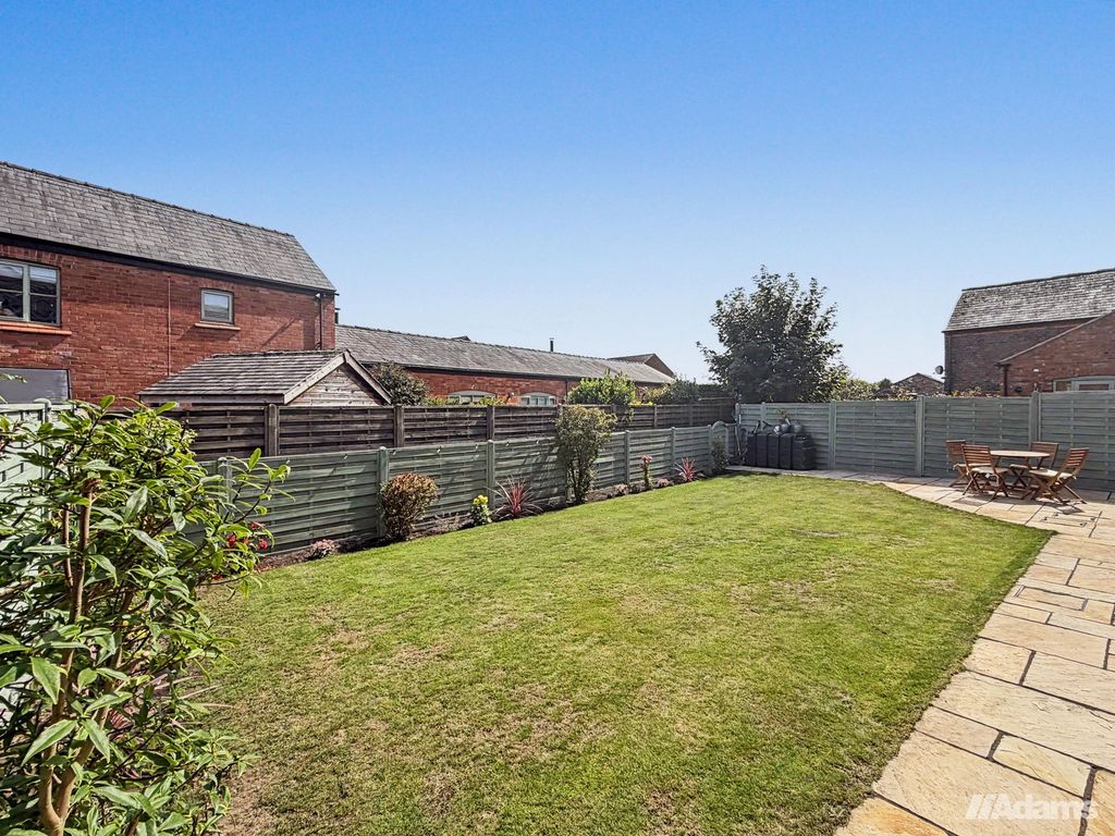 Property photo 3 of 46