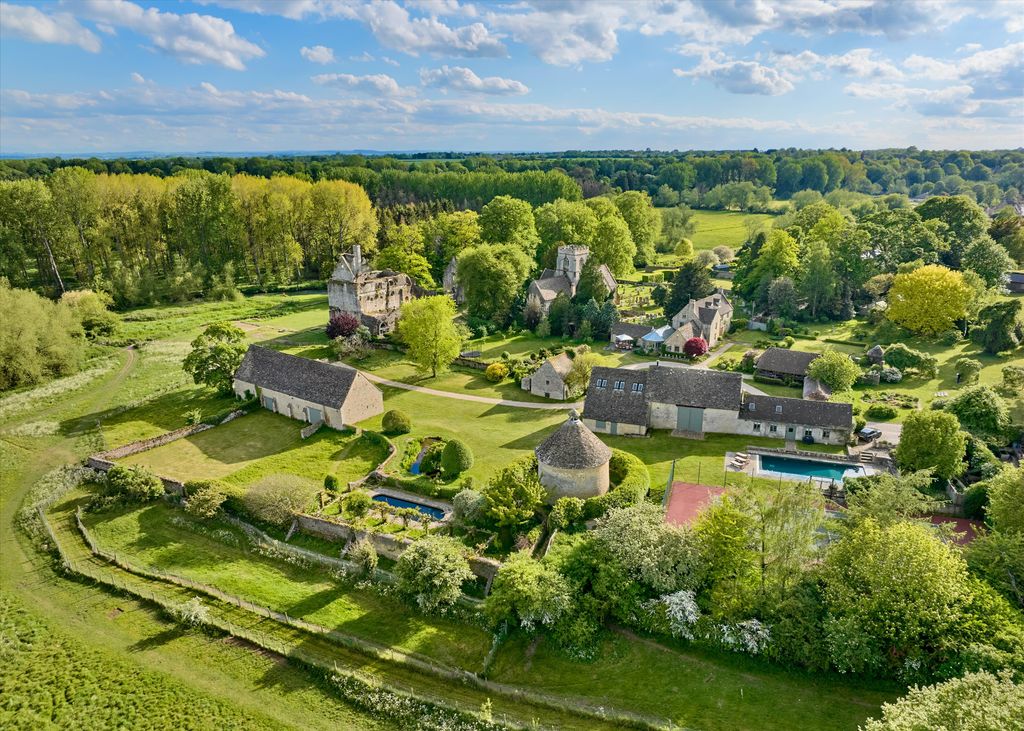 Additional image 34 of 8 bed farm for saleMinster Lovell, Oxfordshire OX29