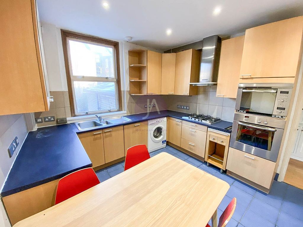 Property photo 3 of 14 Picture No. 22