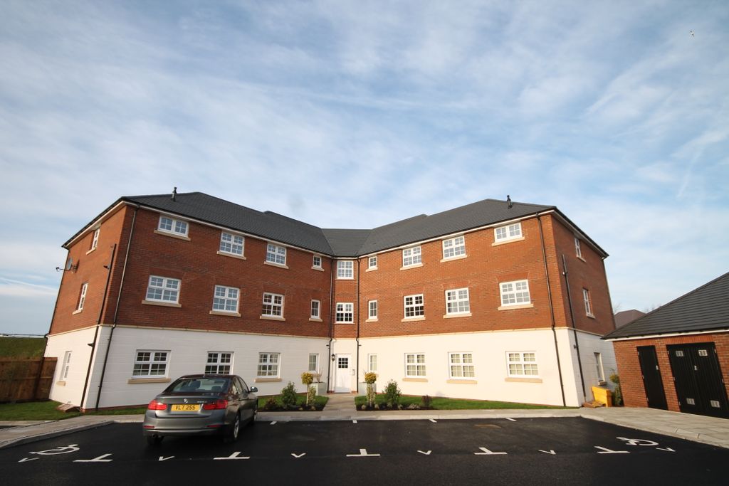 Property photo 1 of 5