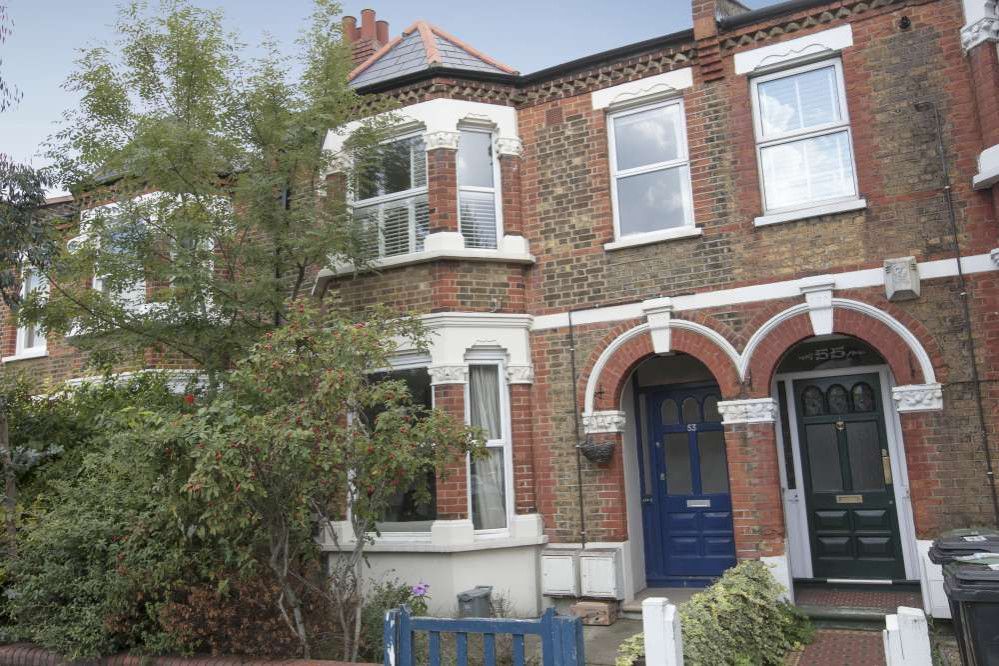 Property photo 1 of 18