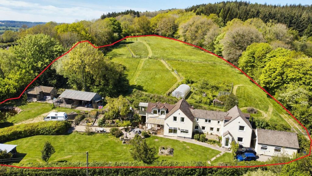 Property photo 1 of 45