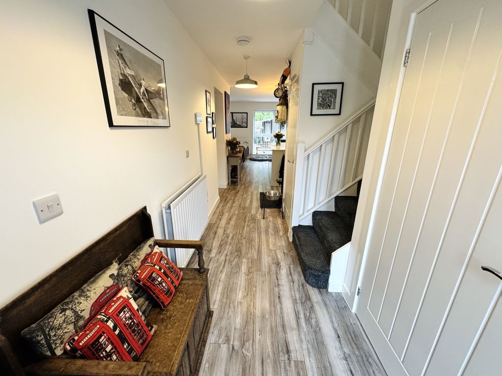 Property photo 2 of 19 Img_7660