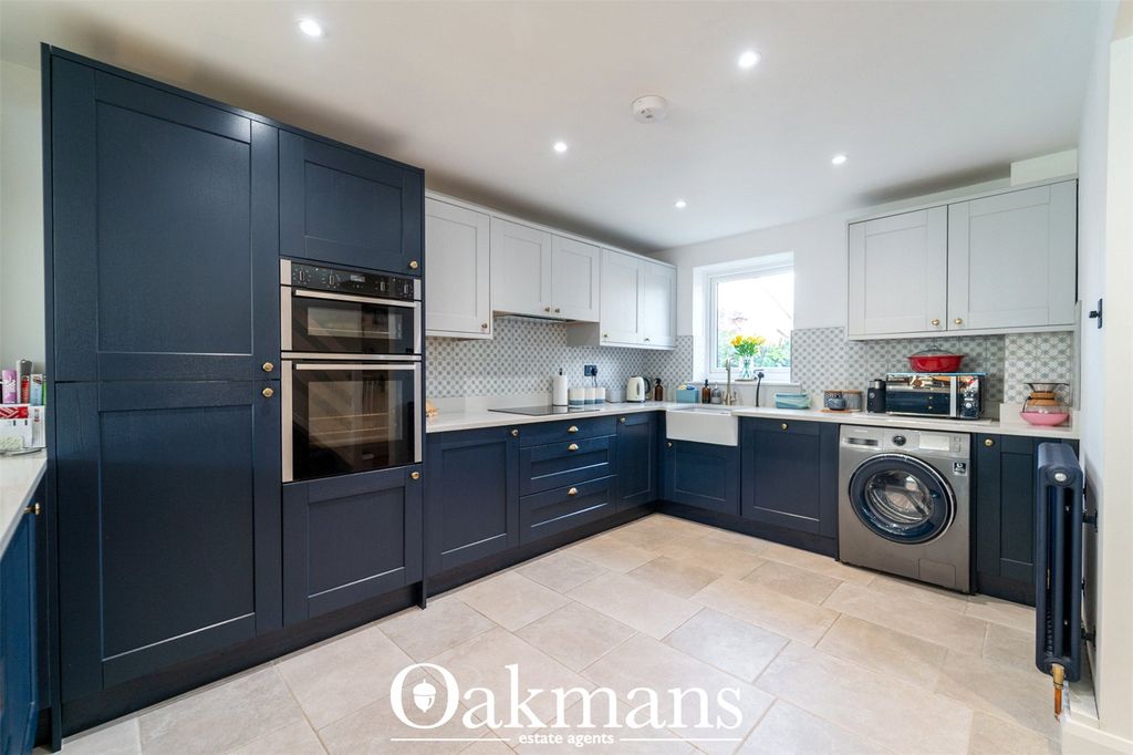 Property photo 3 of 35 Picture No. 17