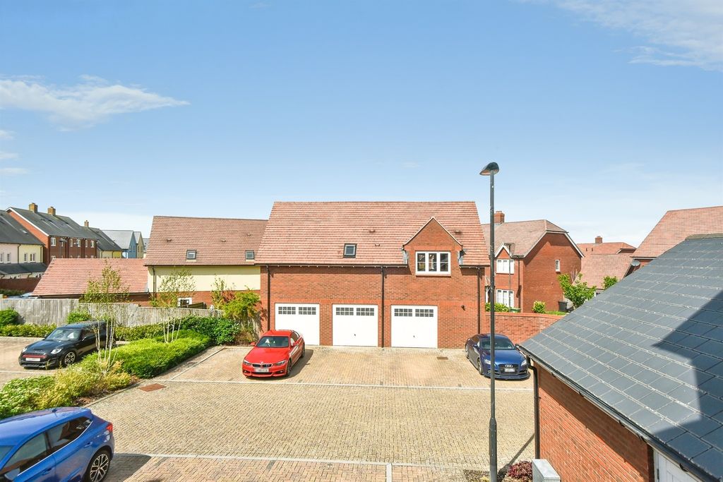 Additional image 8 of 2 bed flat for saleWilliam Morris Way, Tadpole Garden Village, Swindon SN25