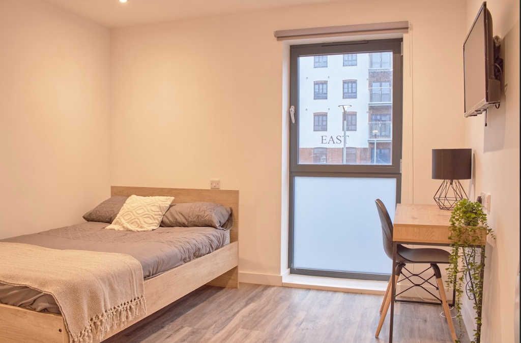 Property photo 3 of 7